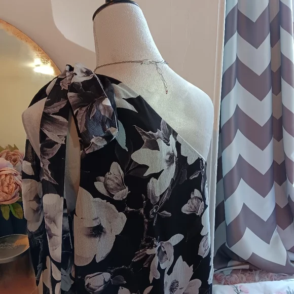 EXPRESS One Shoulder Sleeveless Lined Bow Floral Dress Holiday - Picture 4 of 9